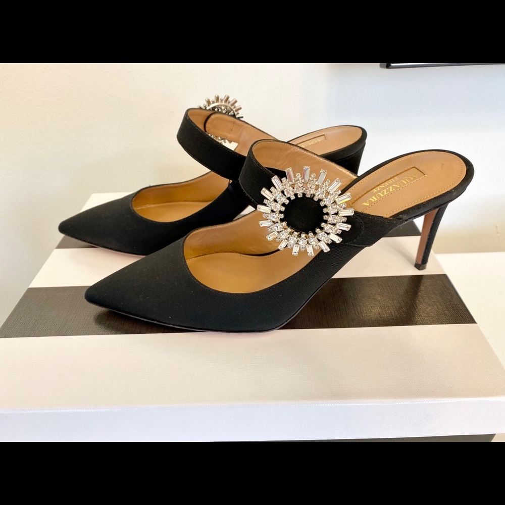 Aquazzura  size 38. Embellished Mules